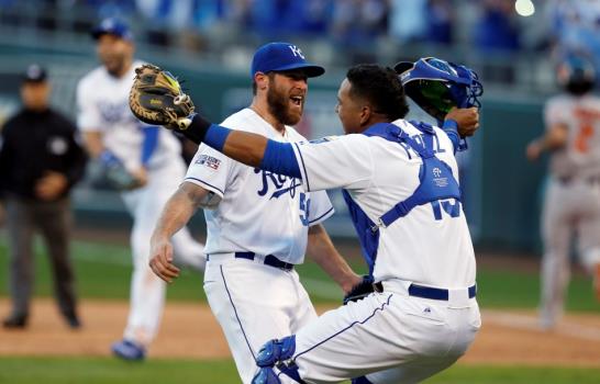 Kansas barre a Baltimore y asegura pase a la Serie Mundial; Lorenzo Cain fue el más valioso