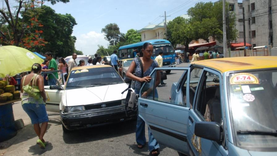 Conatra y Mochotran anuncian una rebaja entre RD$5 y RD$20 a los pasajes