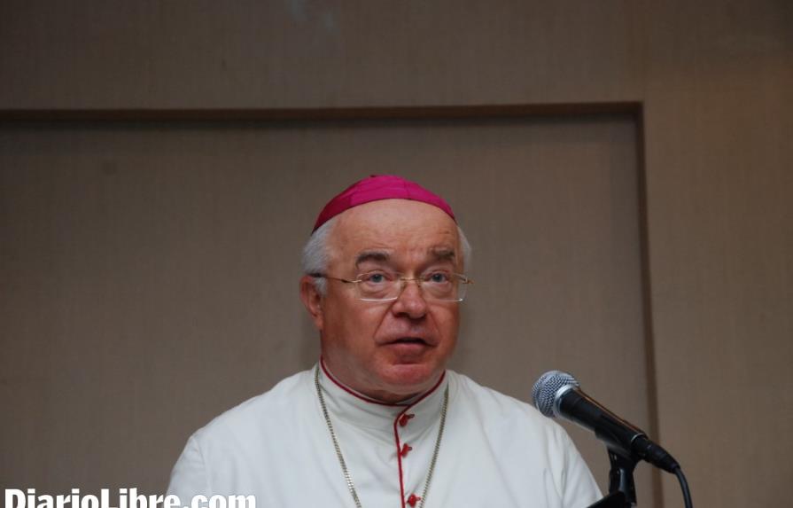 El Vaticano dice que el ex nuncio será procesado penalmente