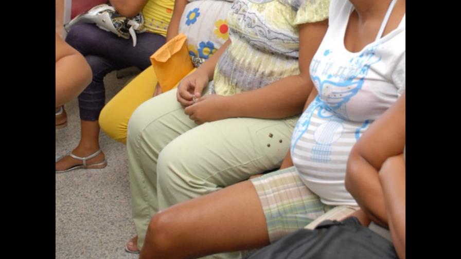 El procurador pide a Salud Pública y Educación denunciar los embarazos en niñas