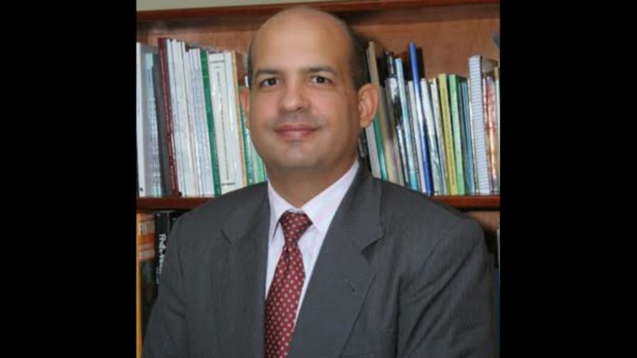 Un escritor dominicano gana un premio la Feria del Libro de Madrid