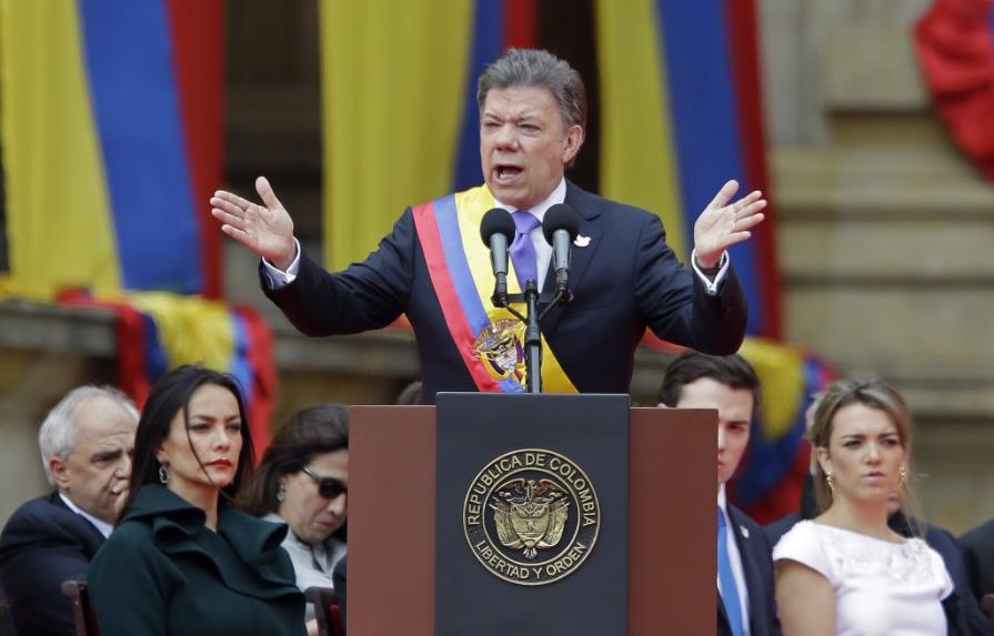 Santos condiciona cese el fuego contra las FARC