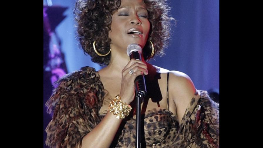 CD/DVD en vivo de Whitney Houston sale el 10 de noviembre