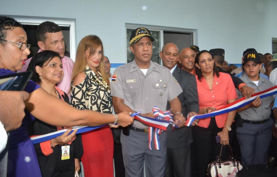 Policía inaugura Corredor de Seguridad Vial en tramo Villa Altagracia-Bonao