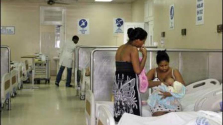 Cesáreas aumentan en mujeres con mayores ingresos y más educadas Cesáreas aumentan en mujeres con mayores ingresos y más educadas
