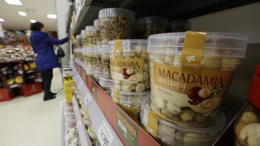 Un escándalo dispara ventas de nueces en Corea Sur