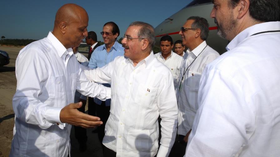 Presidente Medina llega a Belice