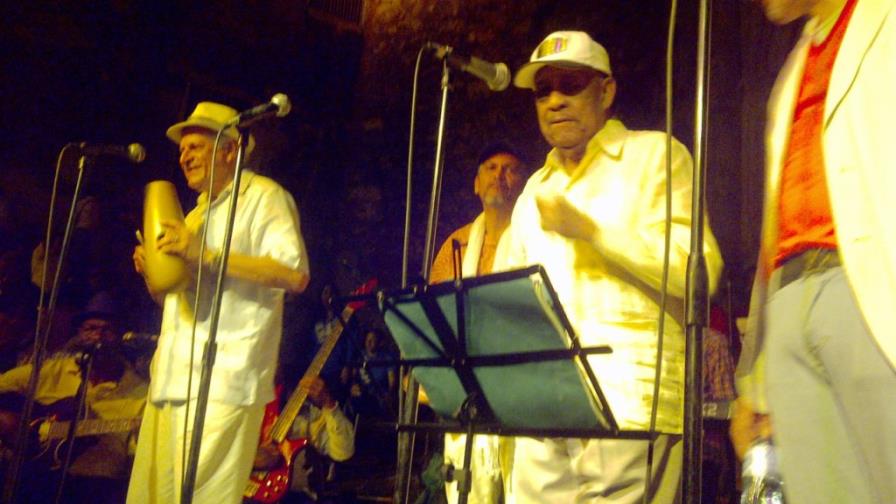 Un songo merenguero, bolerista y sonero