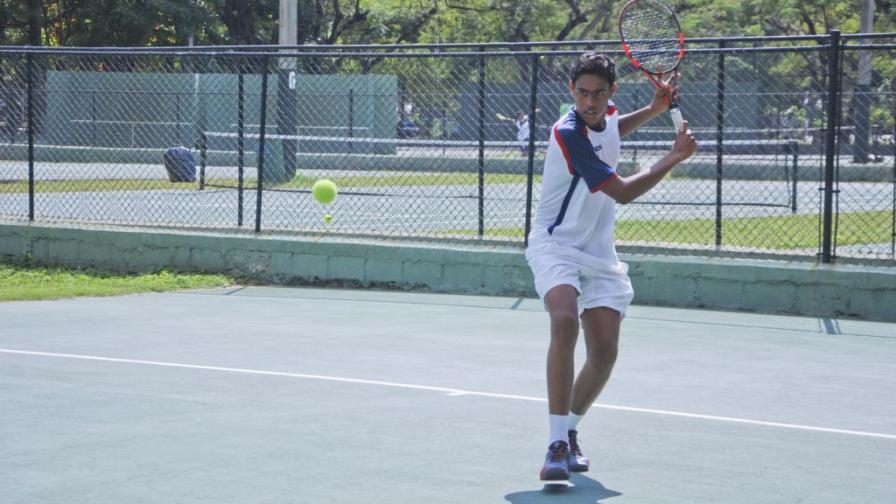 José Olivares, relevo del tenis en la República Dominicana