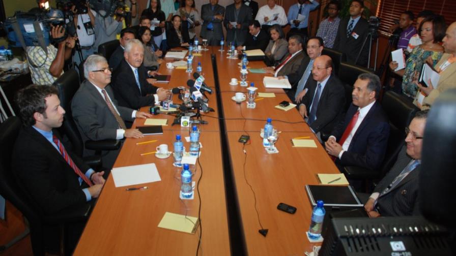 El FMI recomienda al Gobierno realizar otra reforma tributaria El FMI recomienda al Gobierno realizar otra reforma tributaria