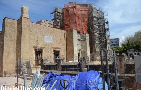 Avanza la restauración exterior de la Catedral