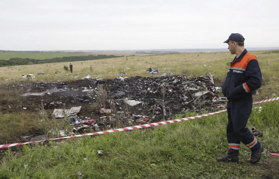 Localizan los cuerpos de 181 muertos en el siniestro de avión en Ucrania