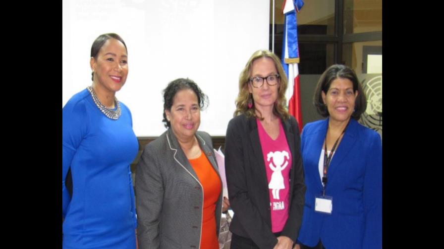 Anuncian un juego de voleibol “Por Ser Niña” Anuncian un juego de voleibol “Por Ser Niña”