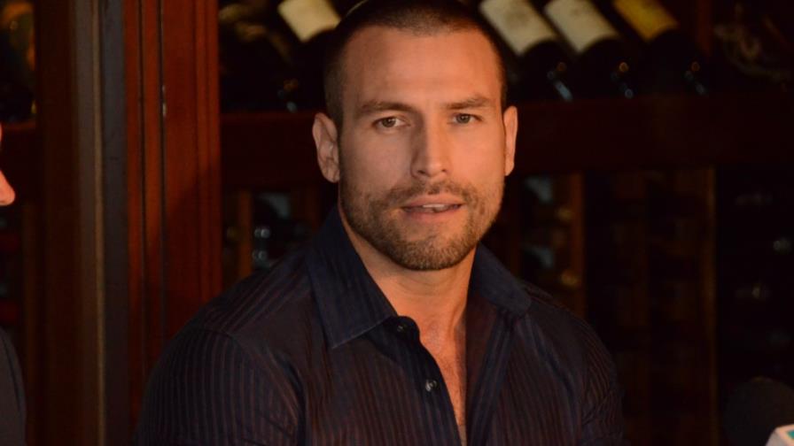 Rafael Amaya protagonizará la película “Oro y Polvo”