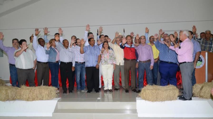 Aproleche busca convertirse en una cooperativa nacional