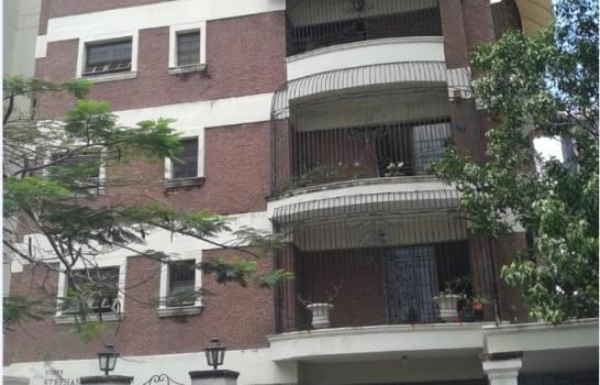 En Naco también compran camiones de agua