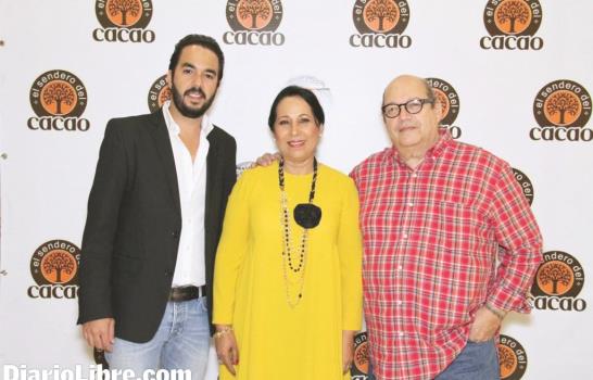 Grupo Rizek:Un día en el Sendero, honor a los trabajadores del cacao