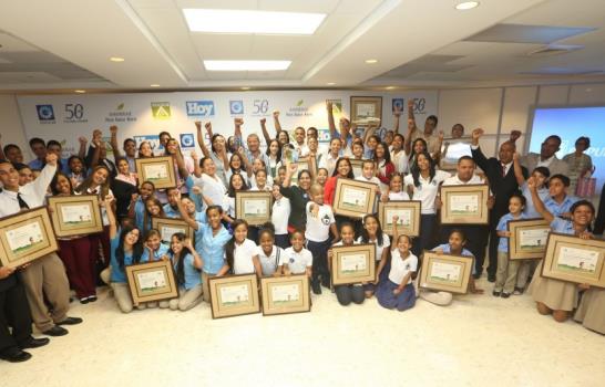 Banco Popular premia a centros escolares con mayor conciencia ambiental