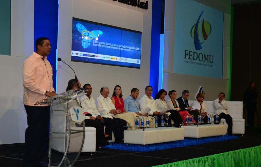 Fedomu y LMD inauguran encuentro internacional sobre desarrollo territorial
