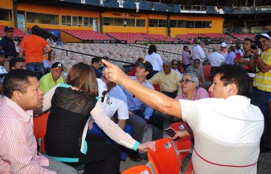 Corto circuito provocó incendio en el Estadio Cibao de Santiago