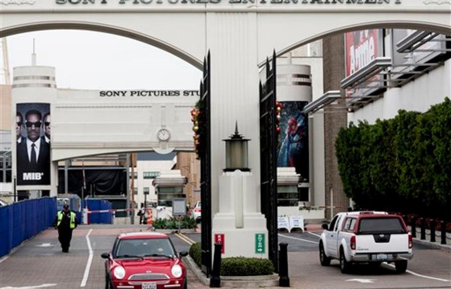 Hackers elogian a Sony por abstenerse de sacar película