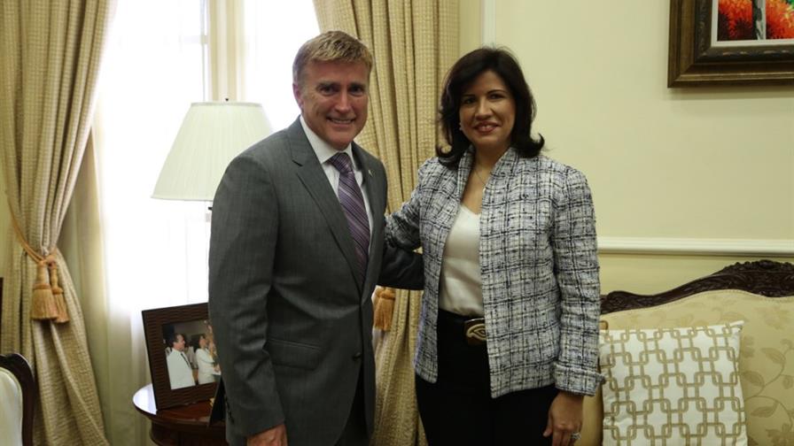 Tratan sobre la visita del vicepresidente de Estados Unidos a la República Dominicana