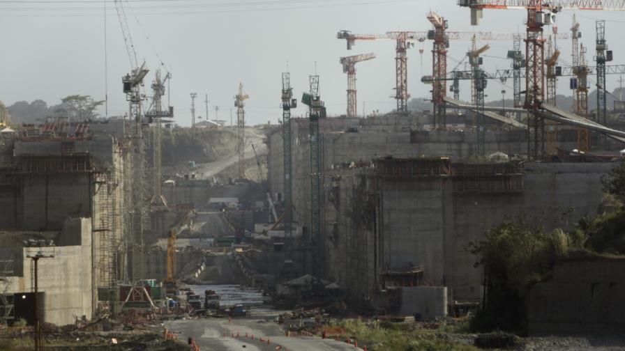 Expectativa por reinicio ampliación Canal Panamá