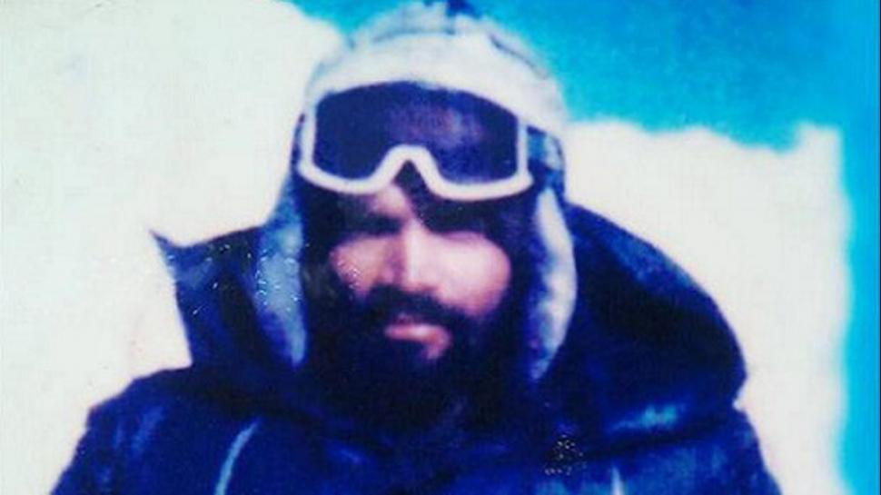 Encuentran congelado el cuerpo de un soldado indio después de 21 años