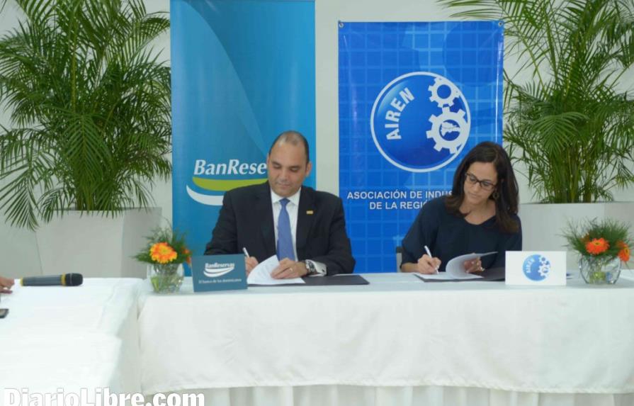 BR firma acuerdo con industriales Santiago