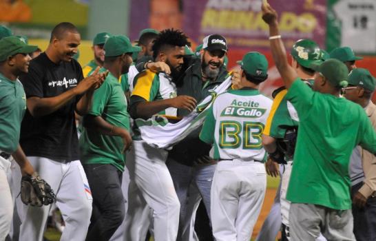 Líderes del torneo de béisbol invernal República Dominicana; Escogido y Licey quedan fuera