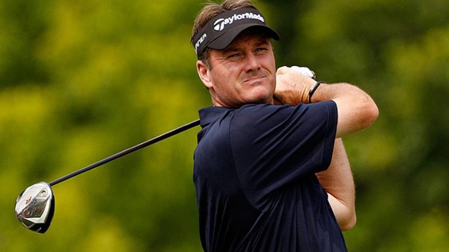 Estadounidense Todd Hamilton encabeza lista de golfistas en torneo colombiano