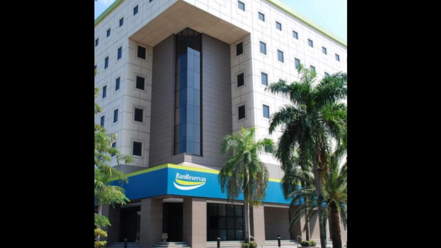 BanReservas, bajo el escrutinio de las firmas Moodys y Fitch Ratings BanReservas, bajo el escrutinio de las firmas Moodys y Fitch Ratings