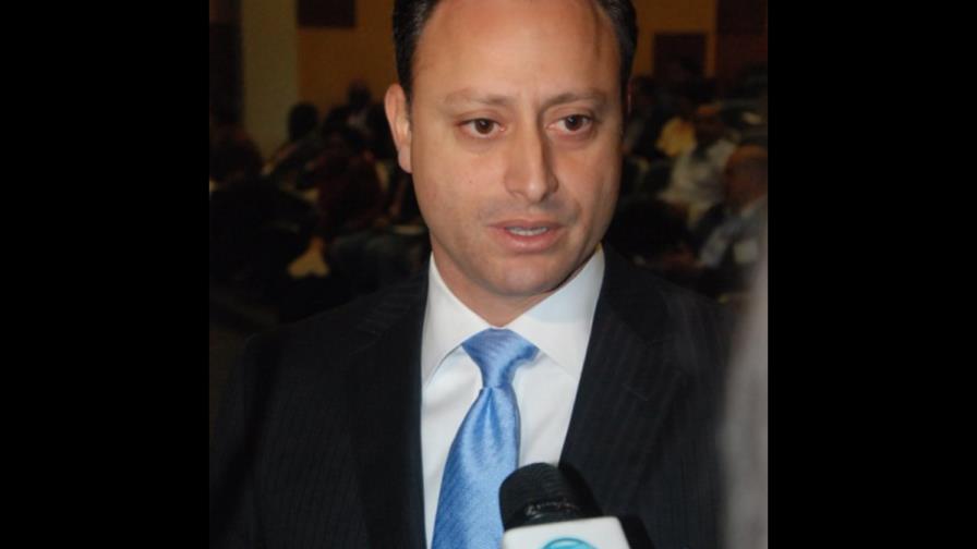 Productores exportarán 120 furgones de piña semanal