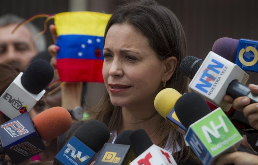 Opositora venezolana Machado solicita amparo constitucional contra Cabello