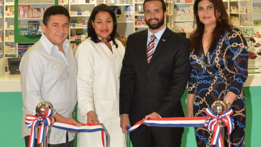 Farmacia Carol abre sucursal en San Francisco de Macorís