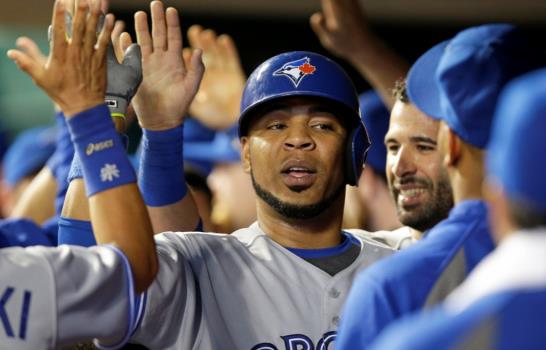 Edwin Encarnación lidera la gran remontada de Azulejos