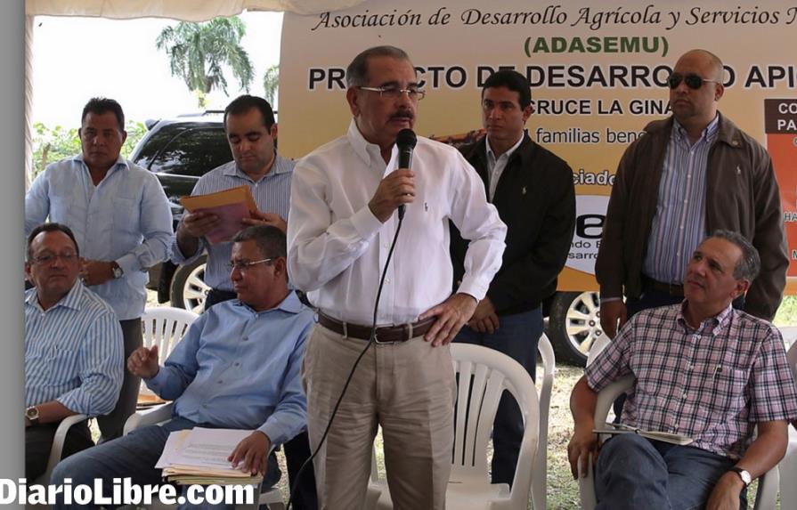 El Gobierno dará préstamos a productores de La Gina, Santo Domingo Norte