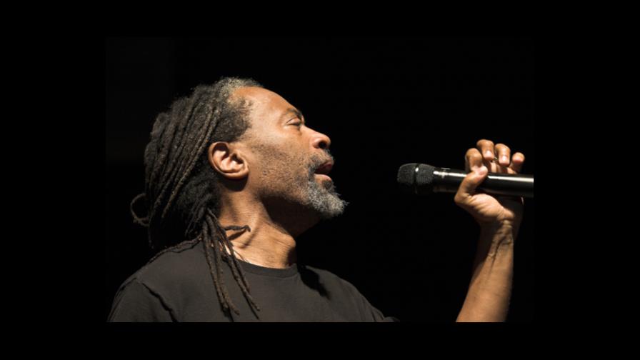 Bobby McFerrin: Toda la música puede escucharse como si fuera un rezo Bobby McFerrin: Toda la música puede escucharse como si fuera un rezo