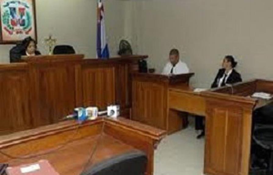 Tribunal admite la querella de la Junta de Vecinos Los Robles