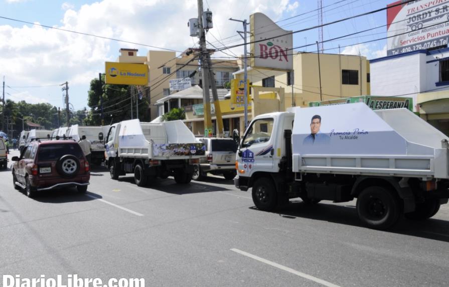 El Ayuntamiento de Santo Domingo Oeste pone a circular 15 camiones de basura