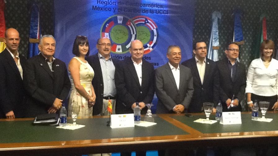 Alcaldes de capitales iberoamericanas se quejan de gran cantidad de desechos sólidos Alcaldes de capitales iberoamericanas se quejan de gran cantidad de desechos sólidos