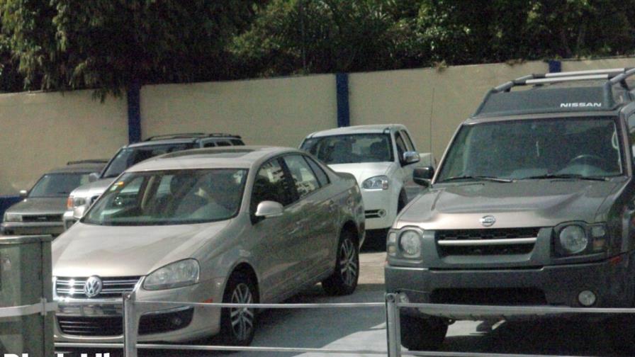 El Senado analiza cambiar el límite de importación de vehículos hasta ocho años