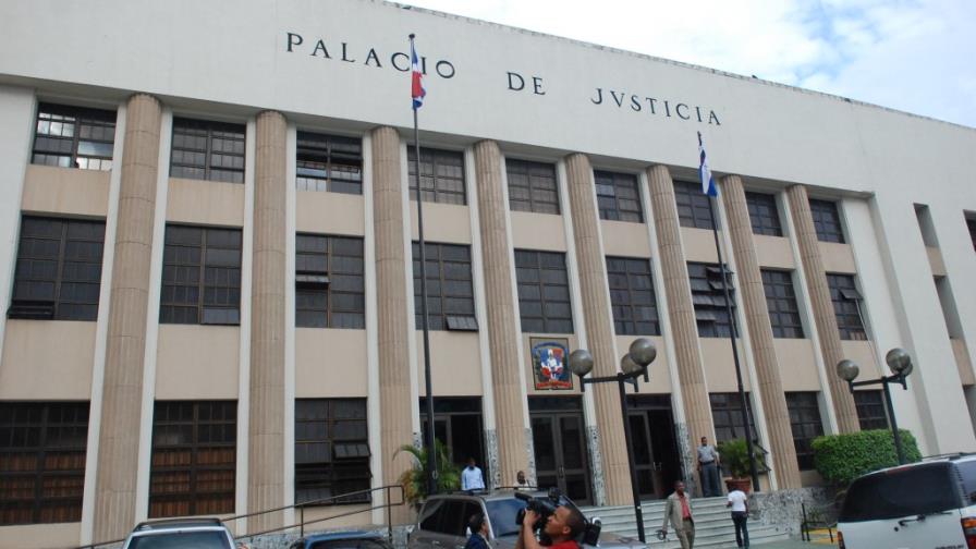 Solicitarán prisión contra policías acusados de torturar a dos detenidos