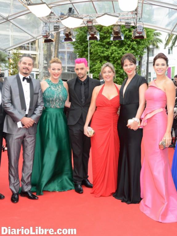 Dominicanos desfilan en Cannes