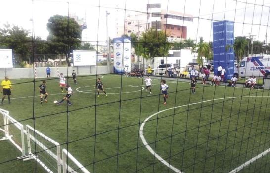 Fútbol, el mejor gol para los niños Fútbol, el mejor gol para los niños