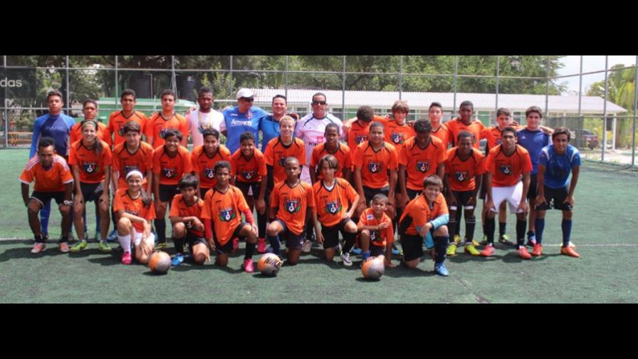 La Meca del Fútbol anuncia campamento en el Centro Olímpico Juan Pablo Duarte