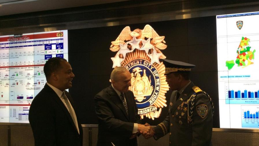 Castro Castillo observa funcionamiento 911 de Nueva York y New Jersey Castro Castillo observa funcionamiento 911 de Nueva York y New Jersey