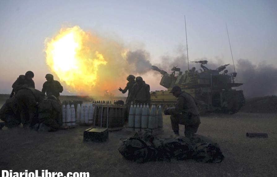El Ejército israelí intensifica los bombardeos en la Franja de Gaza