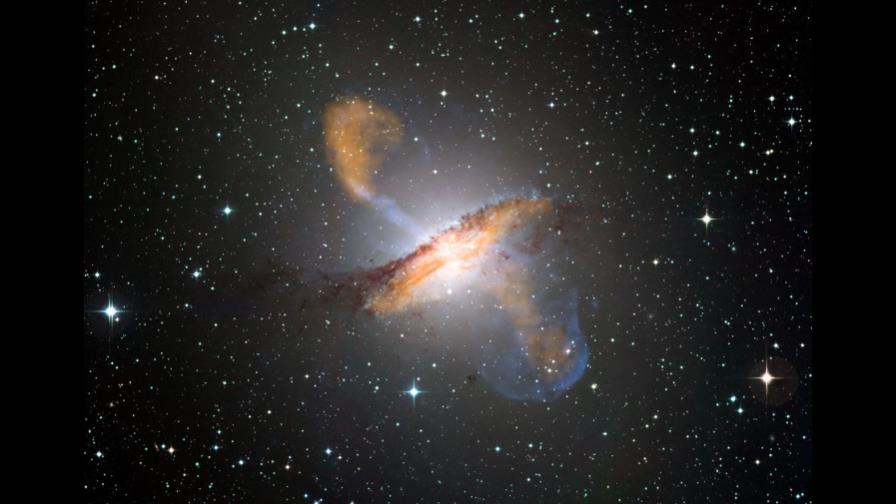 Astrónomos llevan a cabo la investigación más amplia de una galaxia elíptica