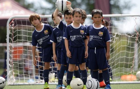 El fútbol invade USA; clubes europeos abren academias